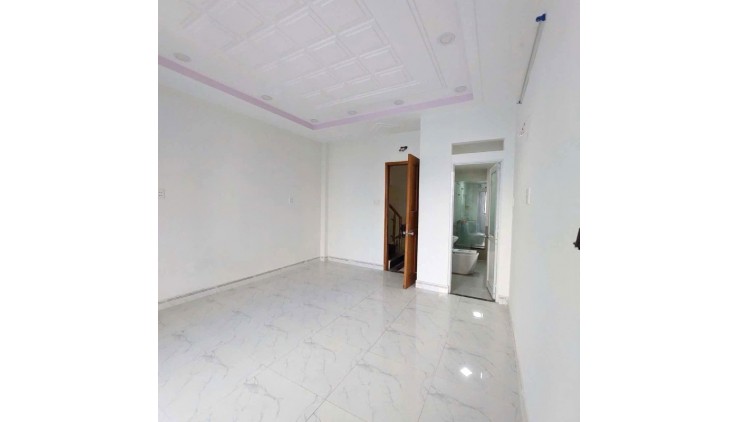 Ngộp Bán Nhà 4 Tầng Hẻm Xe Hơi 68m2_4*17 Gần Phạm Văn Đồng Hiệp Bình Chánh Thủ Đức Chỉ 6.5 tỷ
